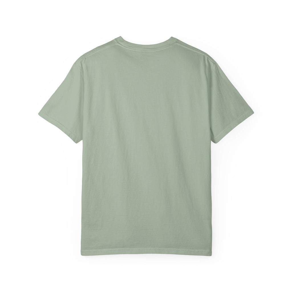 Kitty Biscuits Bakery T‑Shirt — Vintage Cat Baking Graphic Tee