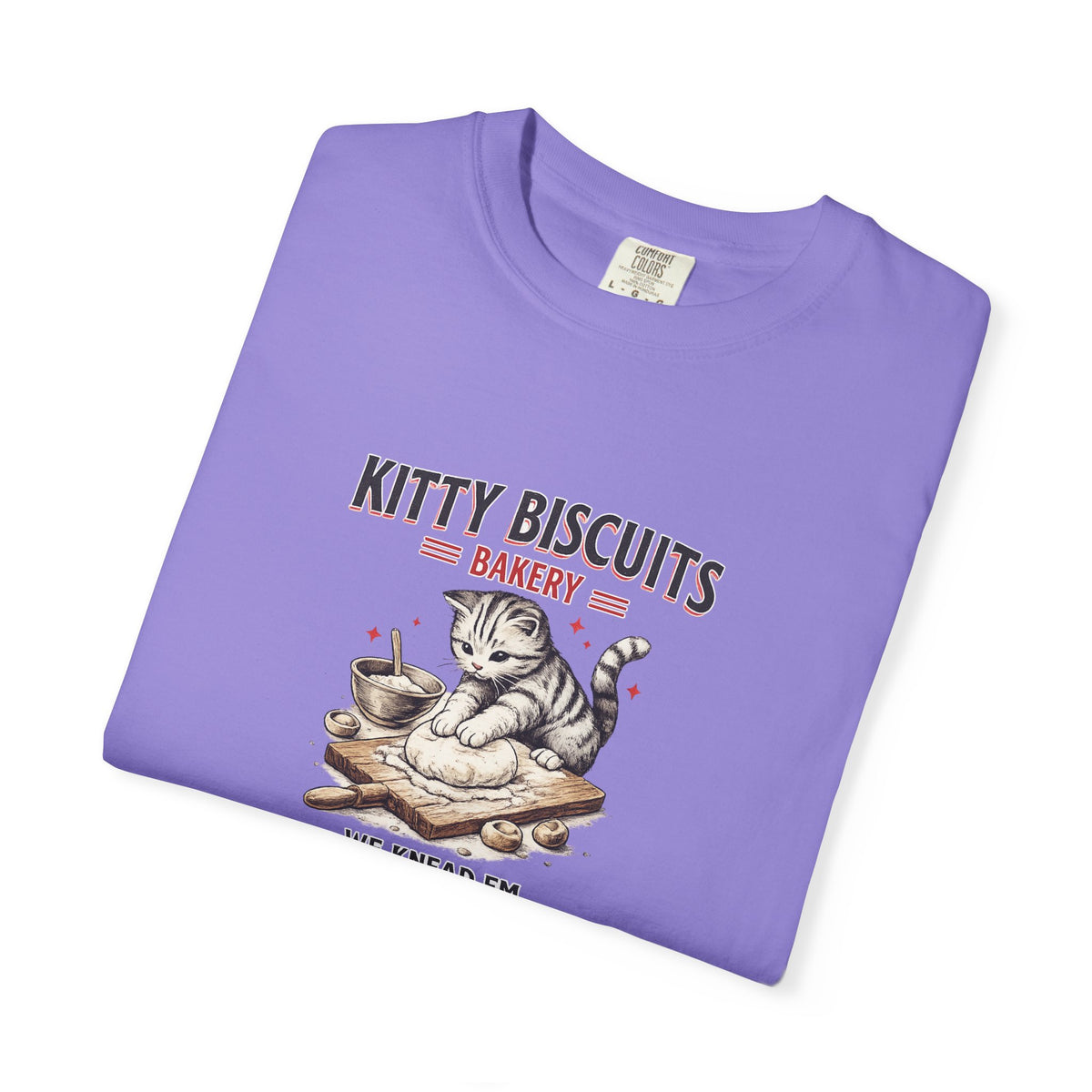 Kitty Biscuits Bakery T‑Shirt — Vintage Cat Baking Graphic Tee